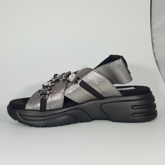 NR Rapisardi Jeweled Cross Band Platform Sandal - Picture 3 of 4